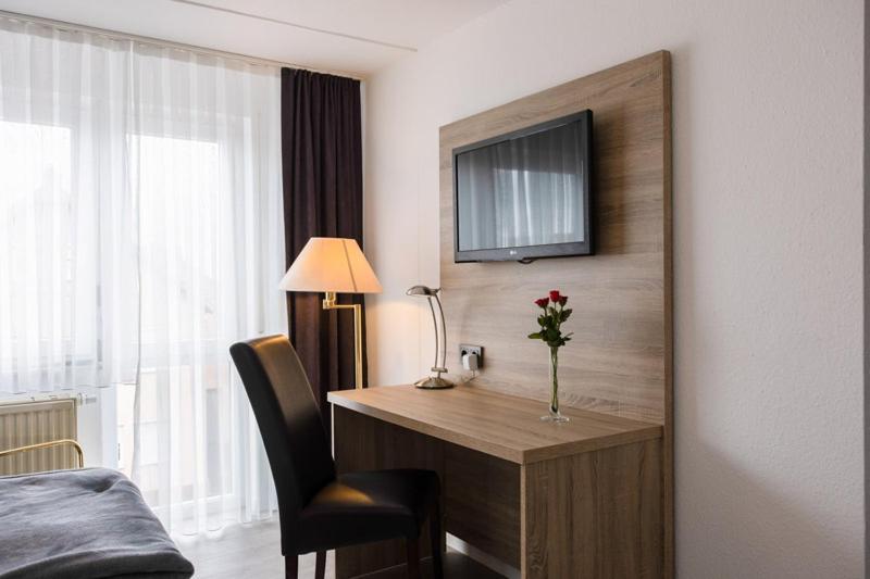 Hotel Freihof Stuttgart Bagian luar foto